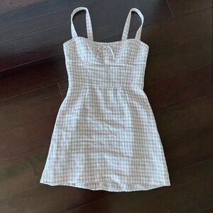 Reformation pink gingham linen Brie mini dress size 4. Adjustable straps